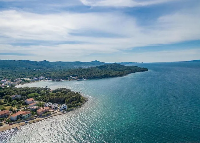 Дом отдыха Royal House 2 *