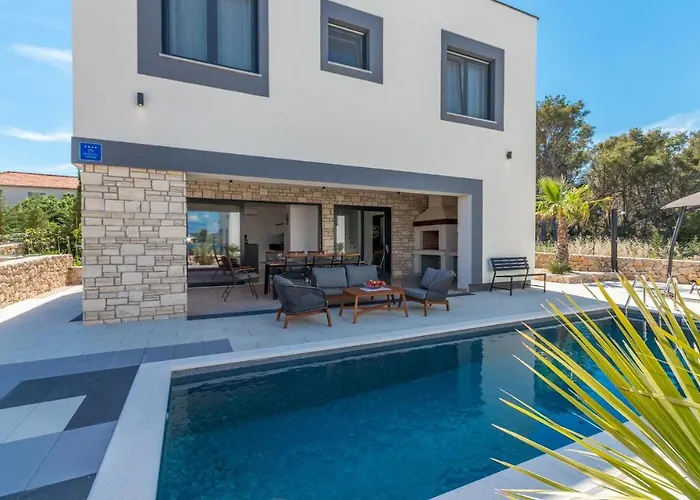 Royal House 2 Пашман