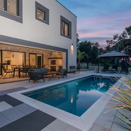 Hébergement de vacances Royal House 2