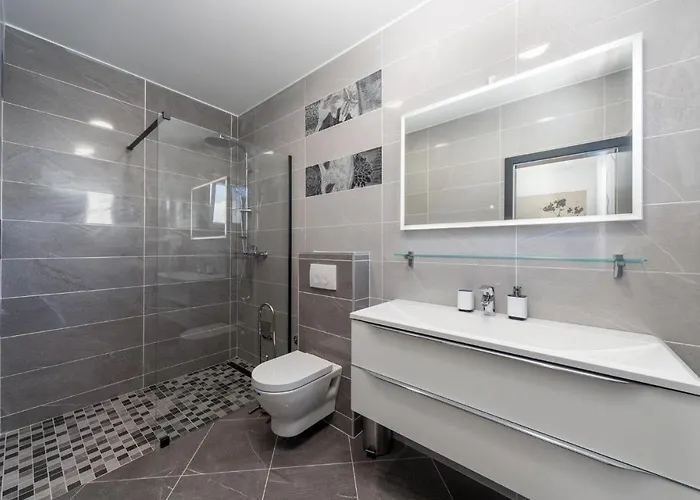 Prázdninový dům Royal House 2 *